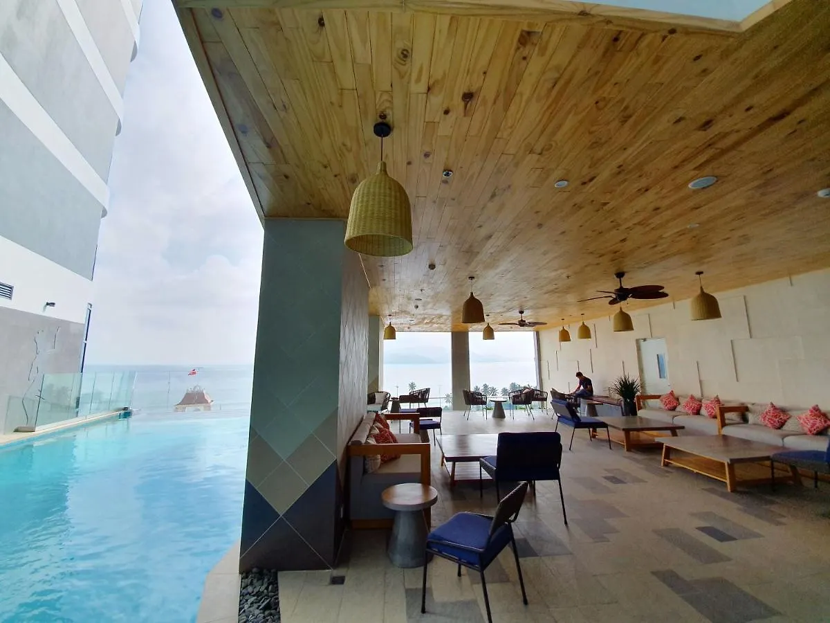 Rollton Ocean View Apartment Nha Trang