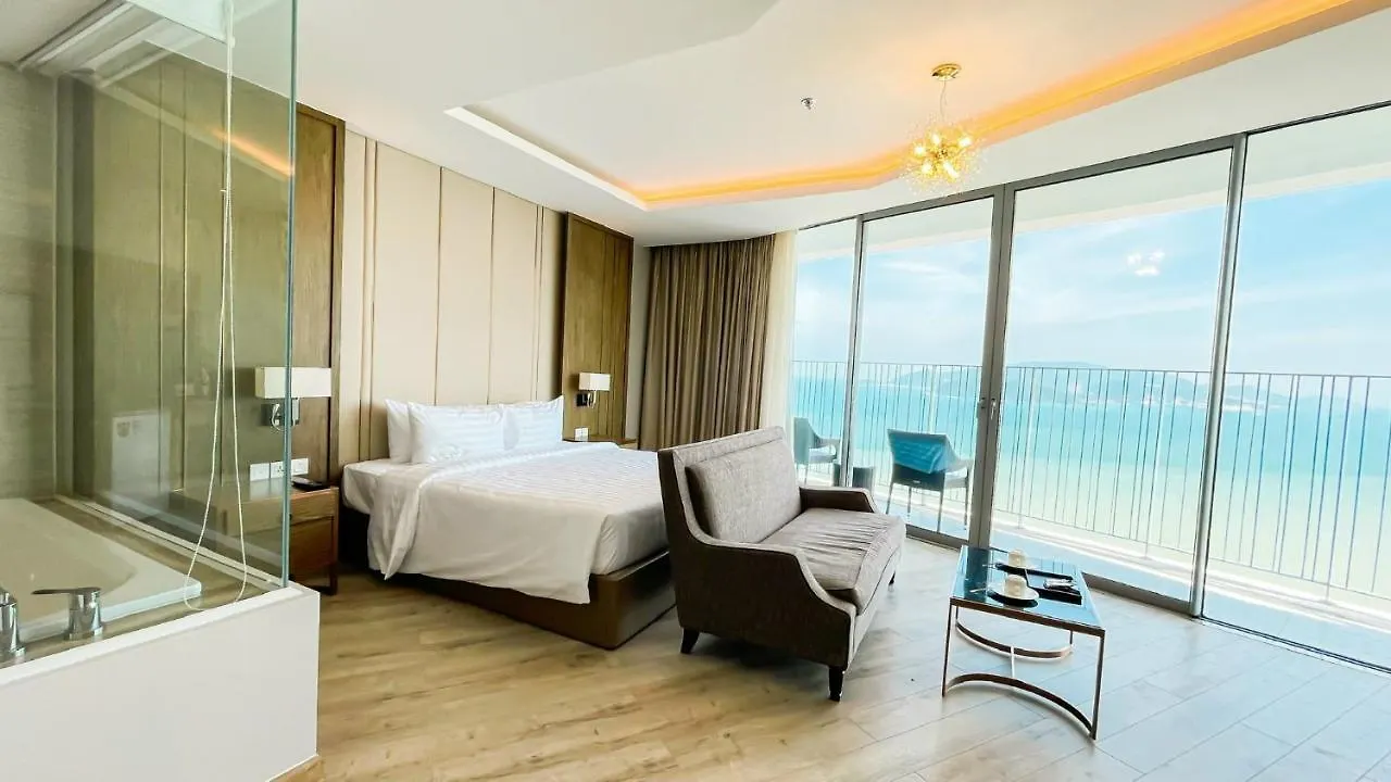 Rollton Ocean View Apartment Nha Trang