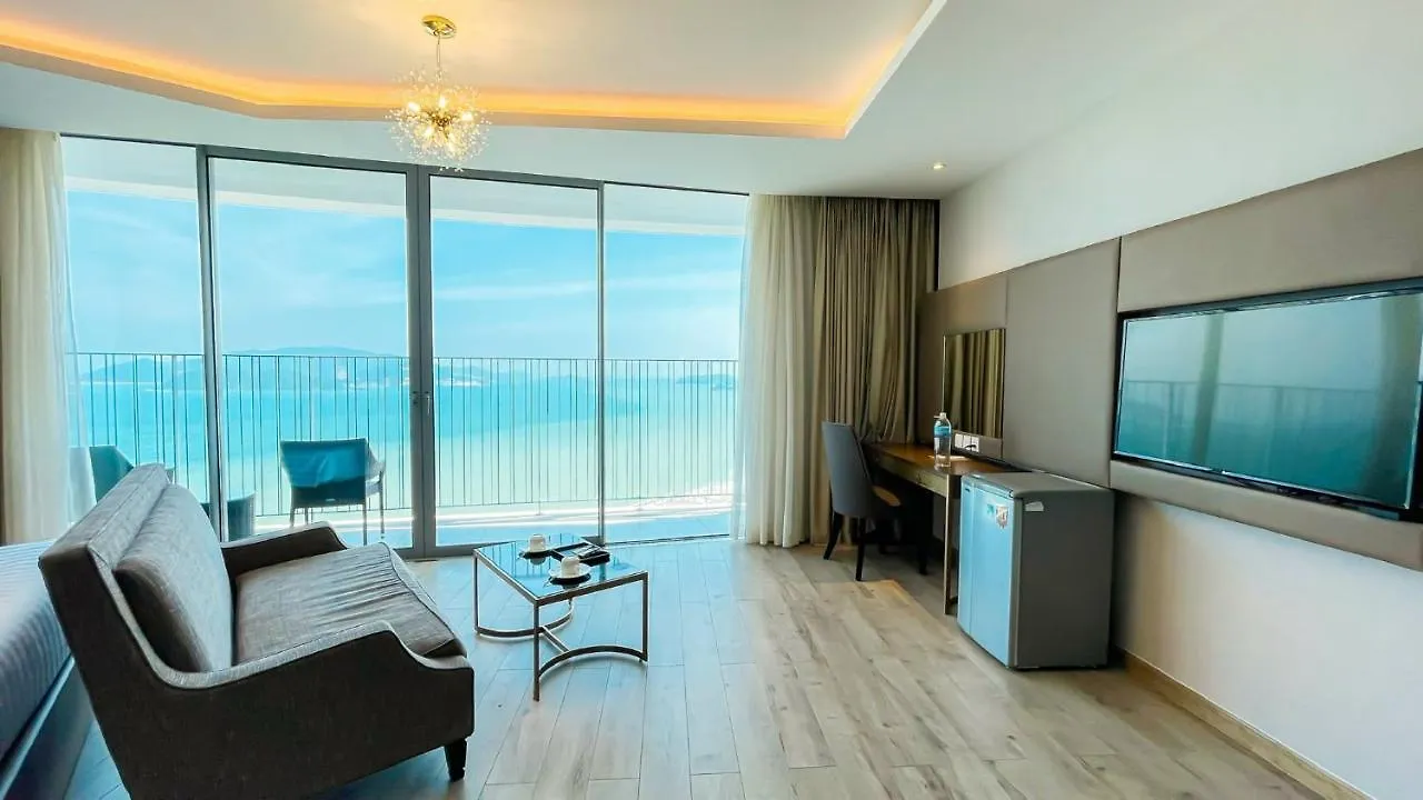 Rollton Ocean View Apartment Nha Trang