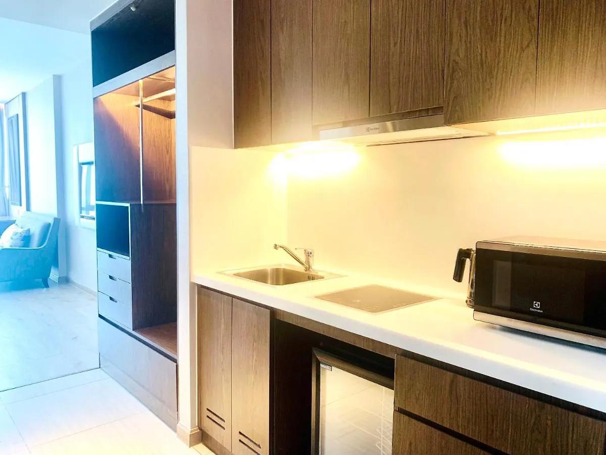 Rollton Ocean View Apartment Nha Trang 0*,  Vietnam