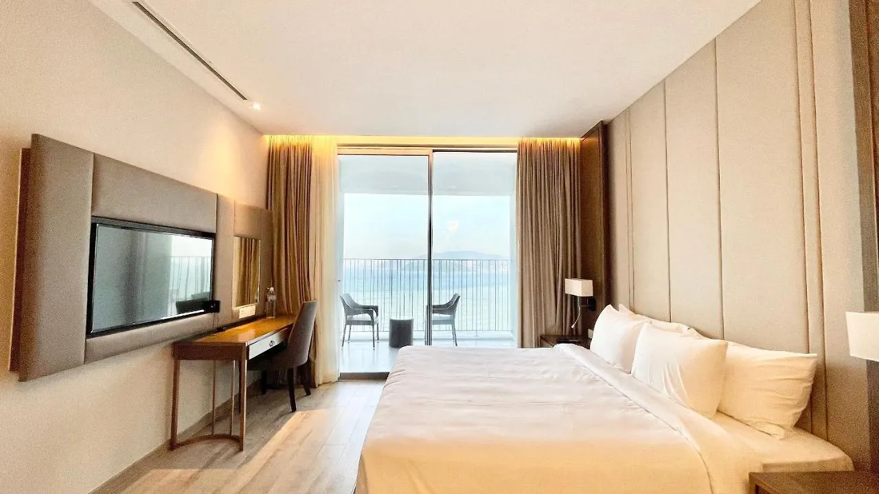 Rollton Ocean View Apartment Nha Trang