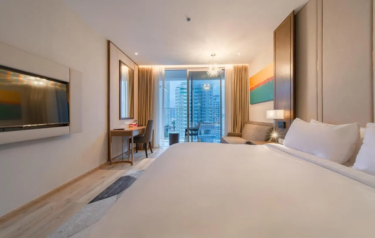 Rollton Ocean View Apartment Nha Trang