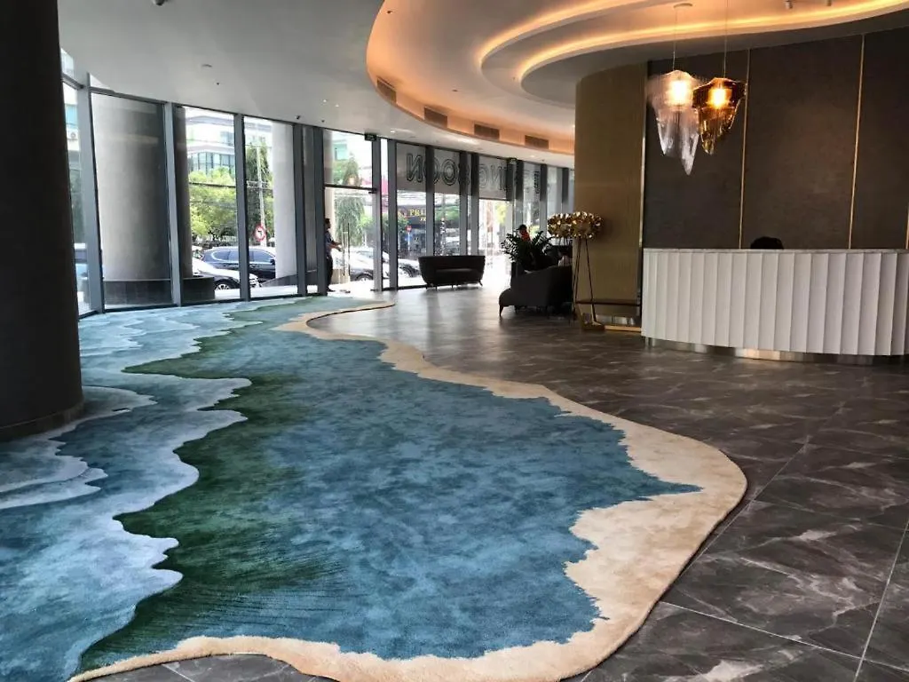 Rollton Ocean View Apartment Nha Trang