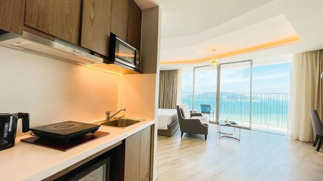 Rollton Ocean View Apartment Nha Trang 0*,