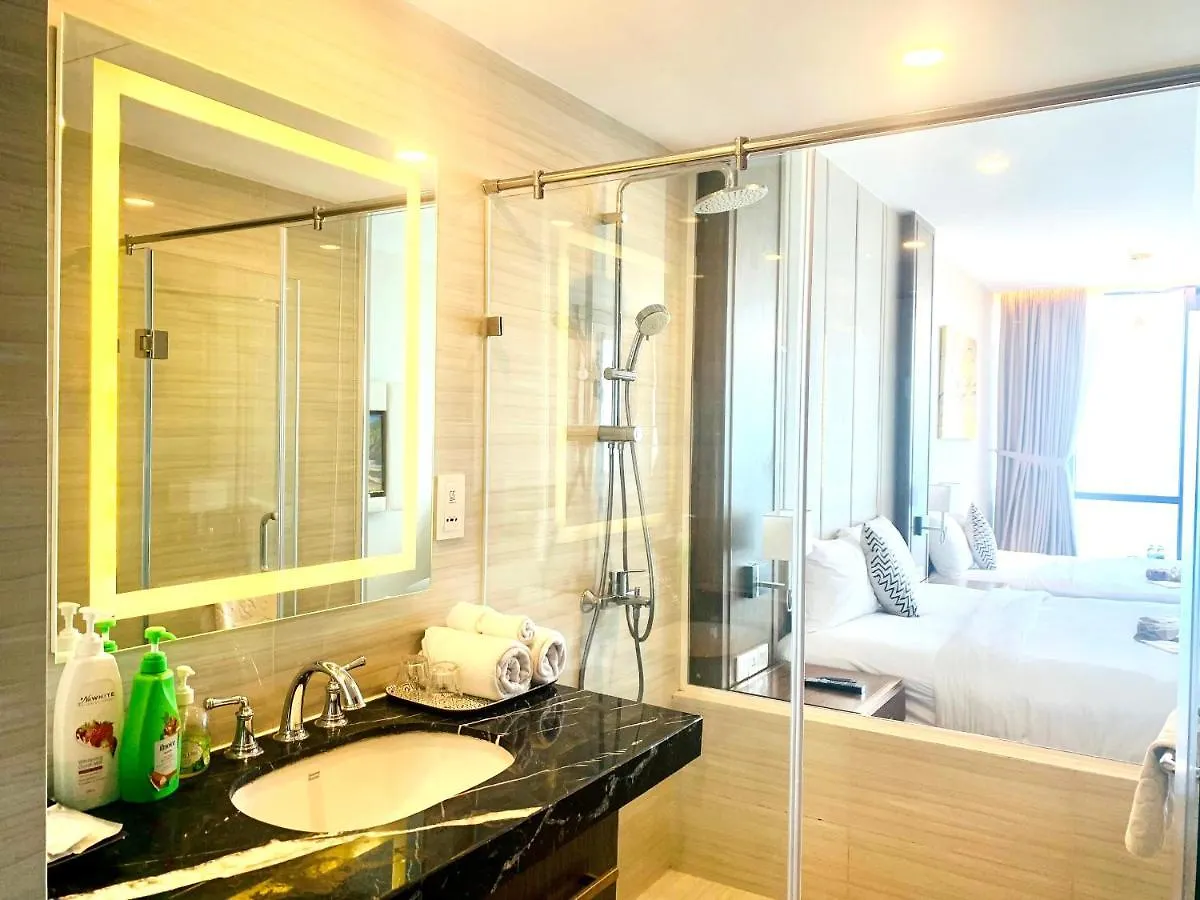 Rollton Ocean View Apartment Nha Trang